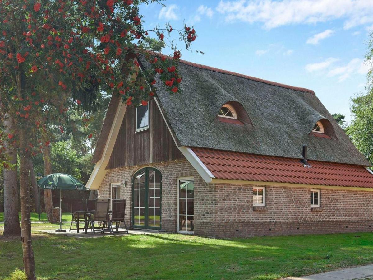 Hotel Landal Landgoed De Hellendoornse Berg Haarle Zewnętrze zdjęcie
